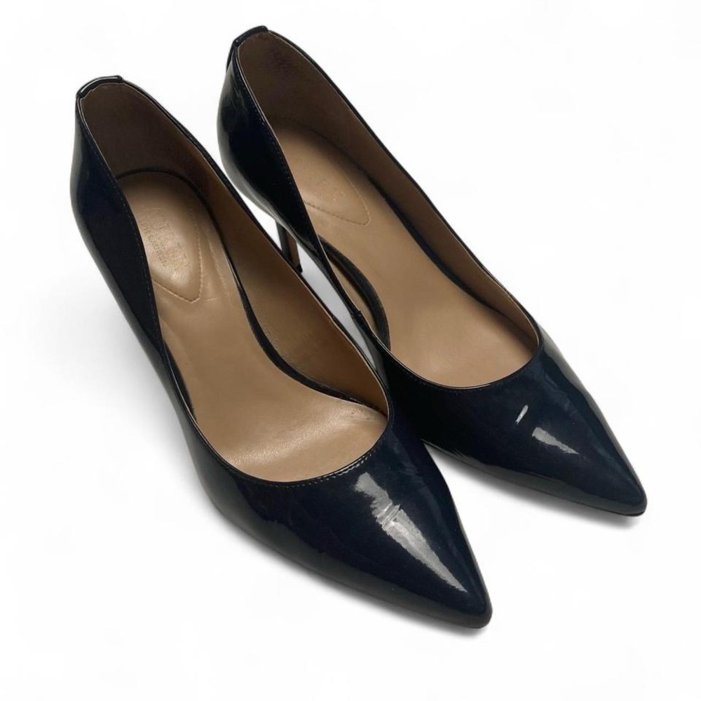 Elegant Navy Blue Women's Pumps